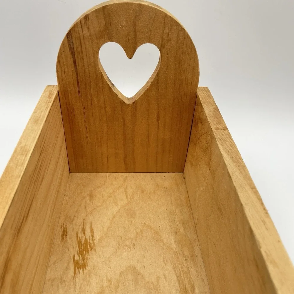 Primitive Wooden Heart Cutout Storage Tote Caddy Box Farmhouse Decor 18